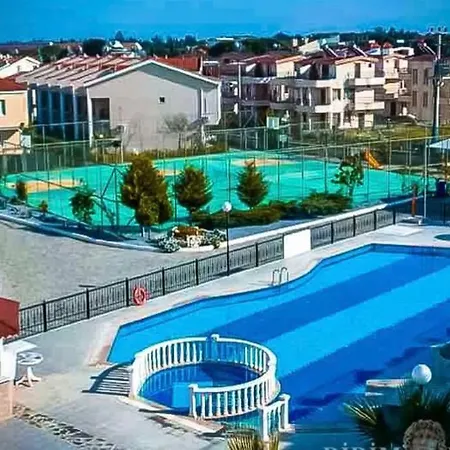 Apartament Rezarvazyon Yapma Tesis Kiralik Degil